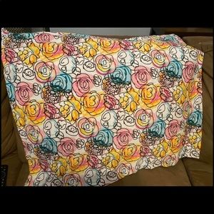 Itzy Ritzy nursing cover